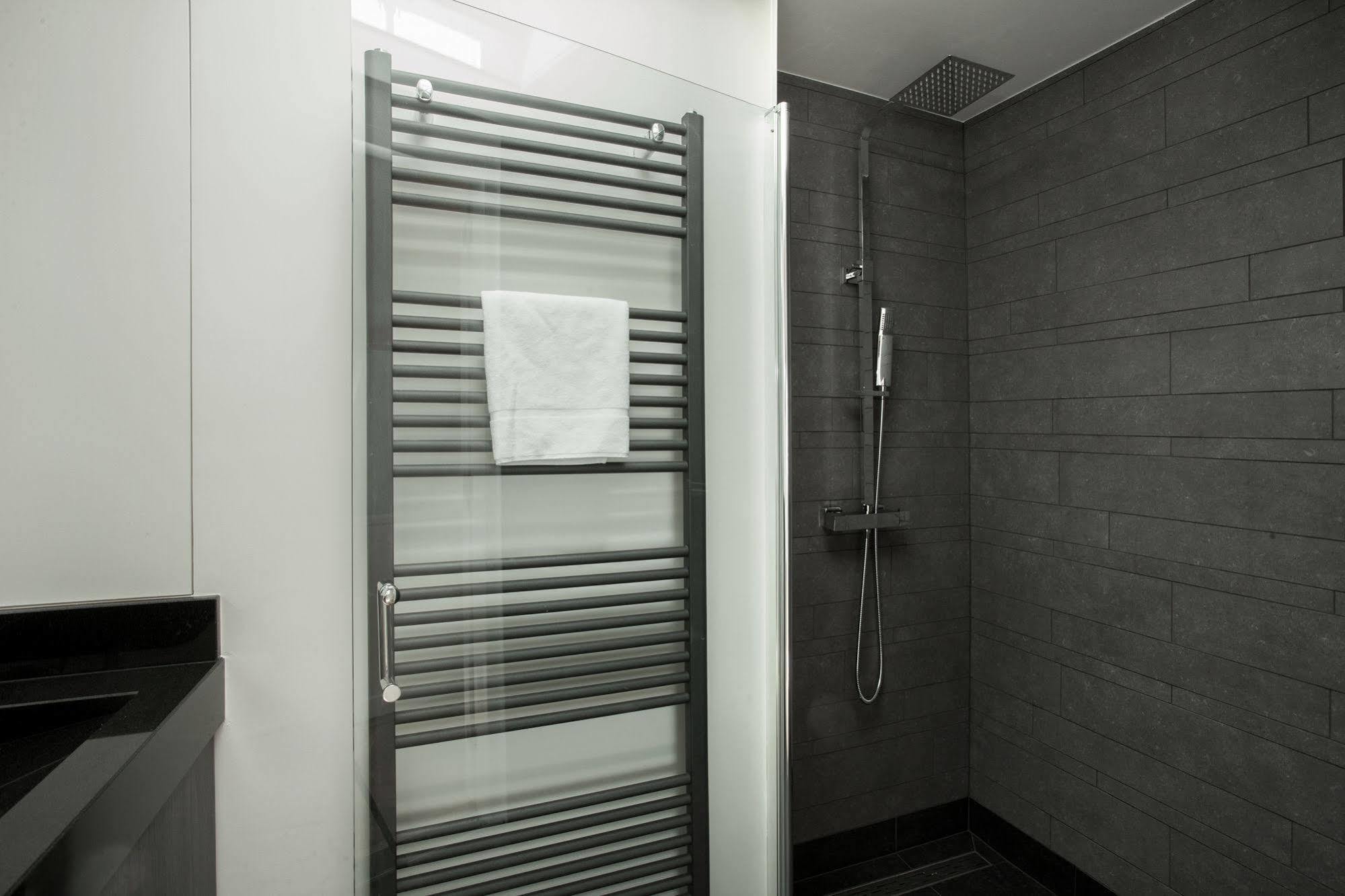 Stayci Serviced Apartments Denneweg La Haya Exterior foto